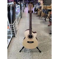 Cole Clark Studio Grand Auditorium Spruce / Rosewood Acoustic / Electric Guitar