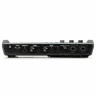 Zoom R8 8-track SD Recorder / Interface /Sampler /USB Interface with 8-track Playback