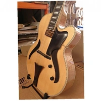 Hofner Jazzica Custom Archtop Guitar Solid Spruce Top w/ Deluxe Case