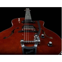 Godin 5th Avenue Uptown Custom 6-String Hollowbody Electric Guitar Havana Brown