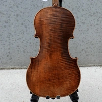 A fine French master violin made by Didier Nicolas AinǸ circa 1820 
