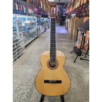 LA Guitars Classical Guitar with truss rod- Full Size Gold Tuners