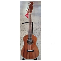 Fender Montecito Tenor Ukulele with Bag , Walnut , Natural
