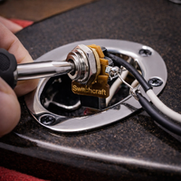 Guitar Output Jack Replacement Service - Melbourne