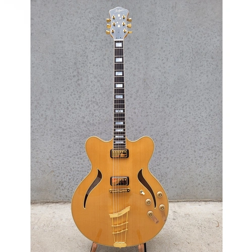 Hofner Verythin Classic Electric Guitar c/w Deluxe Hard Case - Made in Germany 