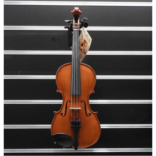 Gliga II  Violin 1/2 Size Oil Varnish Outfit C/w Bow & Case 
