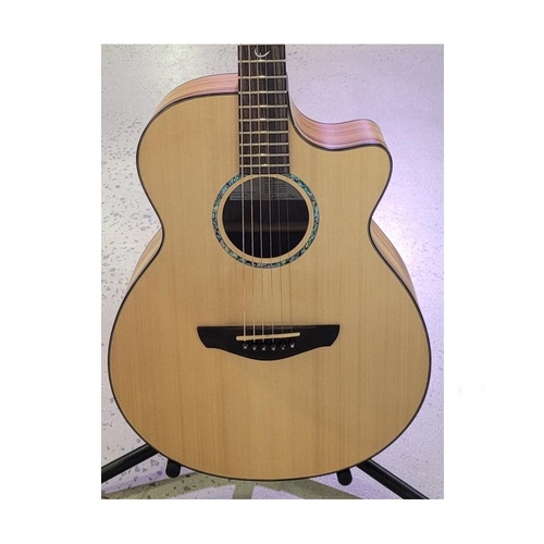 Faith FVTB - Trembesi Venus Cutaway Acoustic / Electric Guitar Fishman Pickup