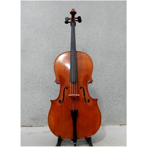 Fine Master 4/4 Cello labeled JOSEFOWITZ facit Iesta Atelier