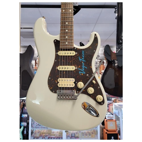 FGN (FUJIGEN) NEO CLASSIC  Electric Guitar - VINTAGE WHITE VegaTrem Tremolo